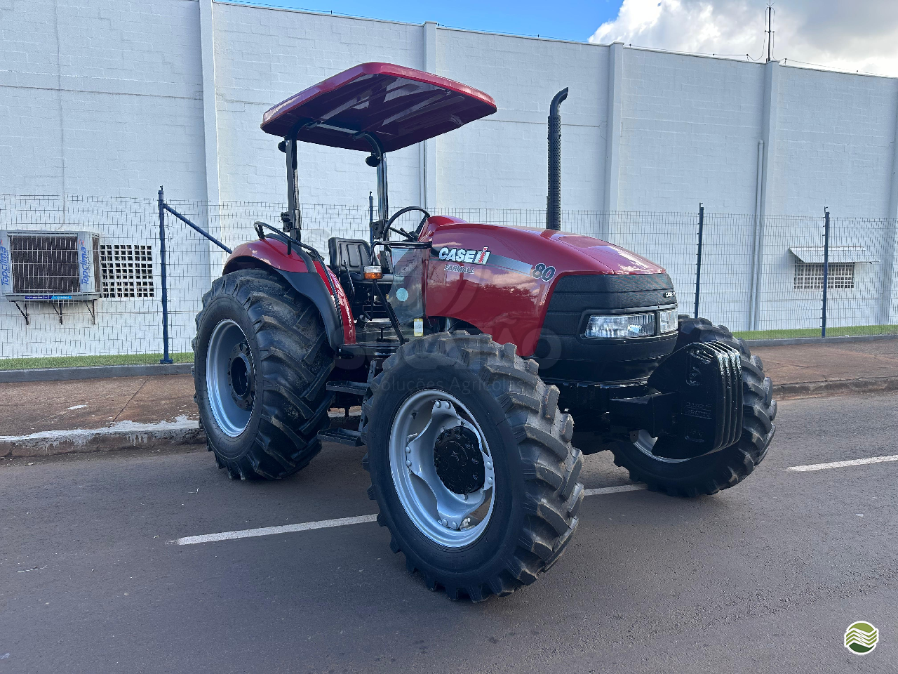 TRATOR CASE CASE Farmall 80 Tração 4x4 Sucatão Tratores e Peças IBIPORA PARANÁ PR